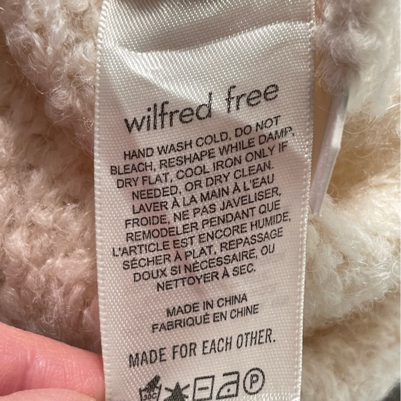 ❌sold ❌Aritzia Wilfred Free Gwyneth Sweater Cropped qtr-zip knit merino sweater - Picture 8 of 11